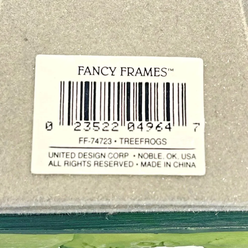 Vintage 1990s Fancy Frames Treefrogs 3D Floral Resin 2.5x3 Green Picture Frame